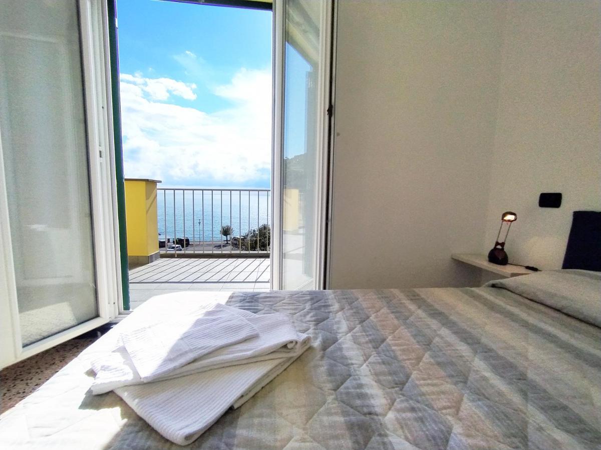 Monia House Sea View Apartment Levanto Luaran gambar