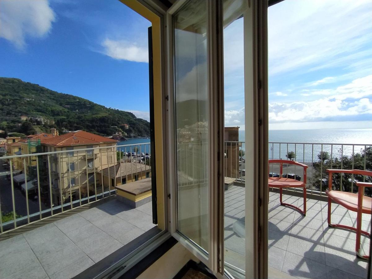 Monia House Sea View Apartment Levanto Luaran gambar